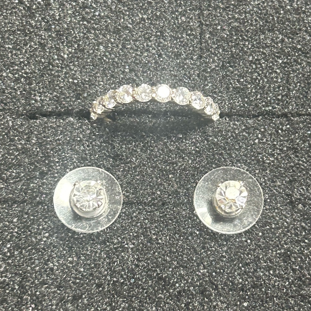 Earring/ring set with clear gems, ring size 9